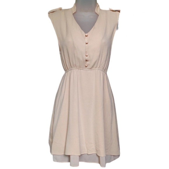 Alice + Olivia Dresses & Skirts - Alice + Olivia Sleeveless Silk Mini Dress